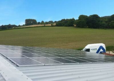 Auto-financer son hangar grâce au Photovoltaïque